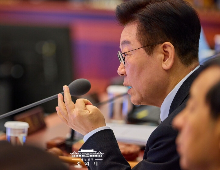 李대통령, 인공지능 시대의 도래 "적응해야 한다" 강조