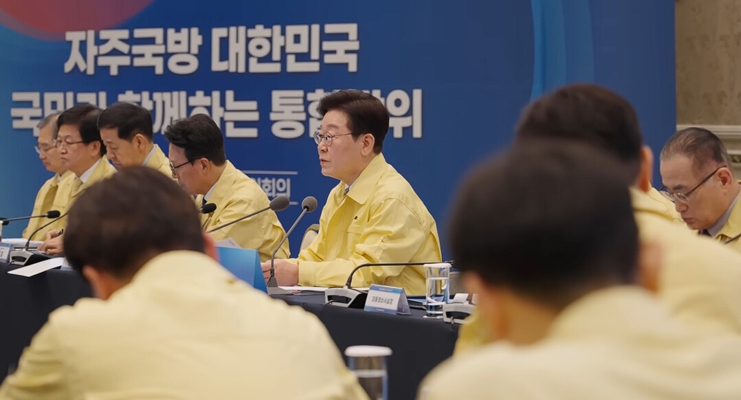 李대통령 "국방은 누구에게도 맡길 수 없다"…'완전한 자주국방' 강조